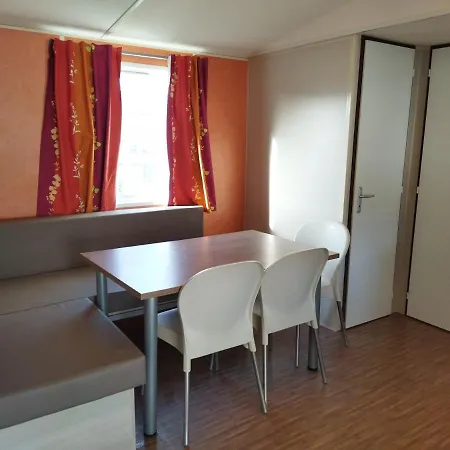 Mobil 6 Personnes Proche Rulantica Et Europapark Campsite